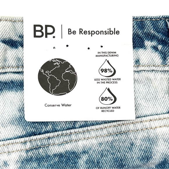 Nordstrom BP Denim Blue Bleached Washed Distressed Raw Hem Shorts Women’s 30 - Picture 8 of 10